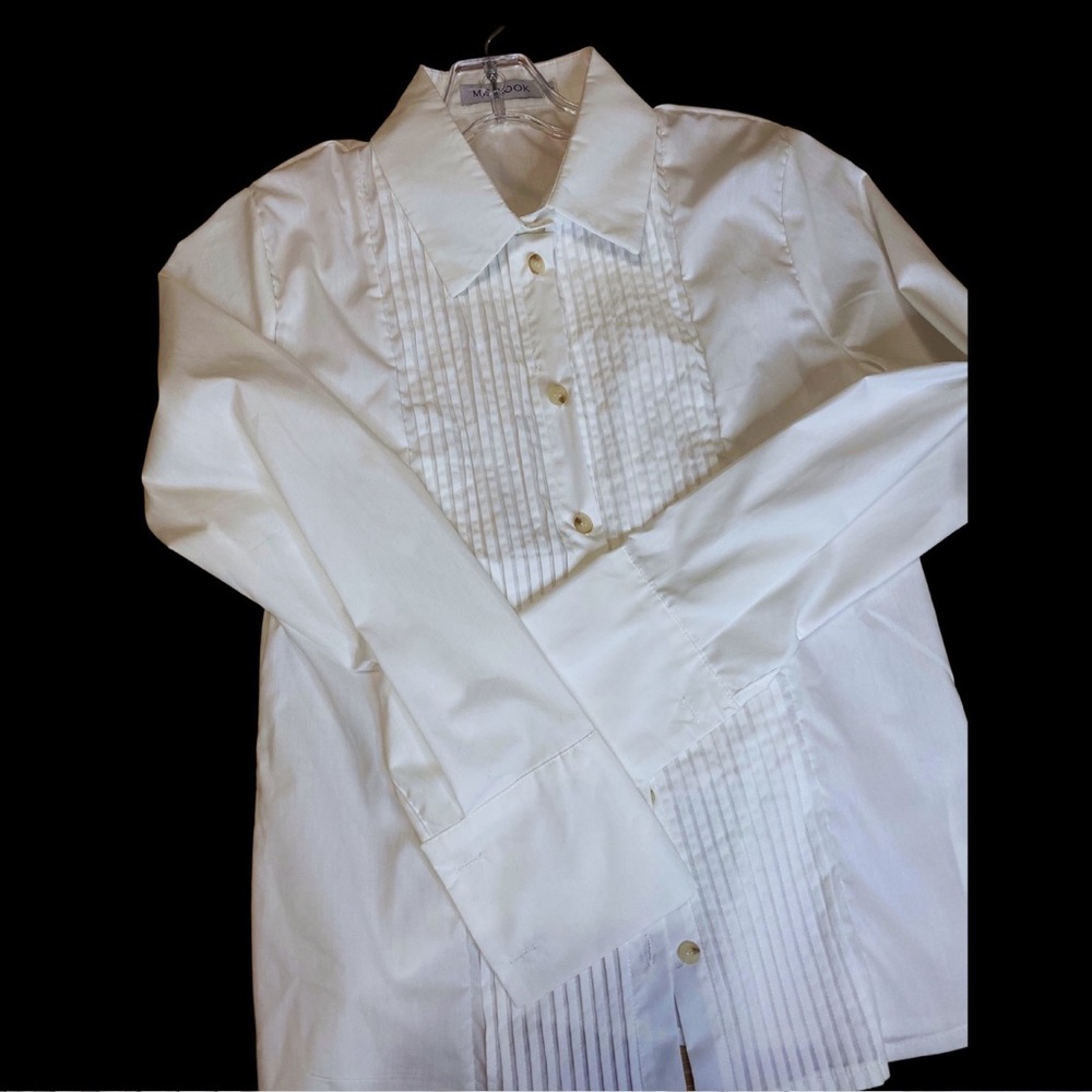 Women’s Button up Dress Shirt
